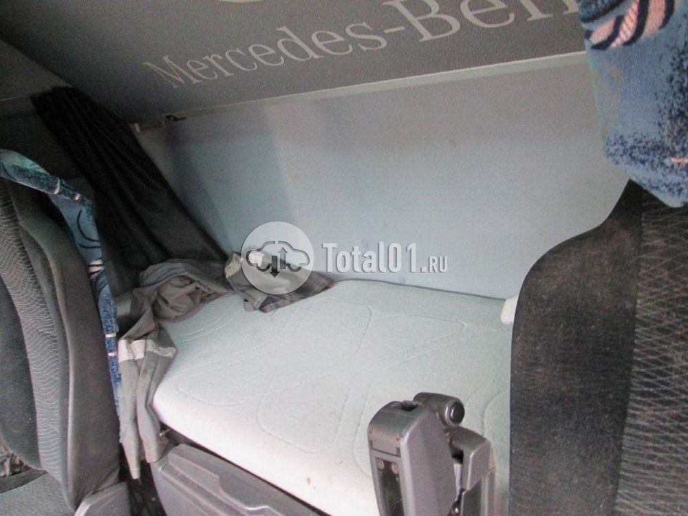 Фото Mercedes-Benz Actros 110