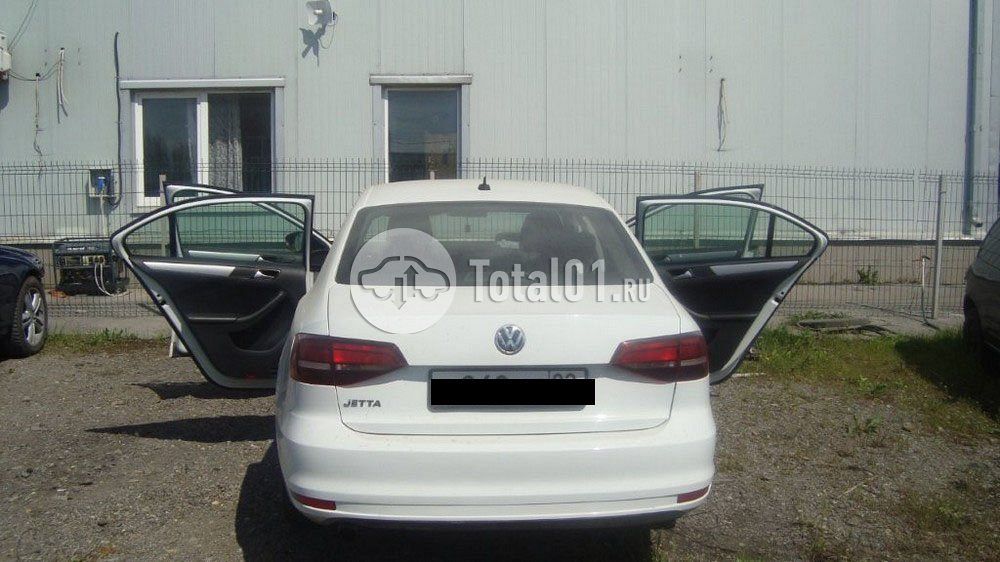 Фото Volkswagen Jetta 28