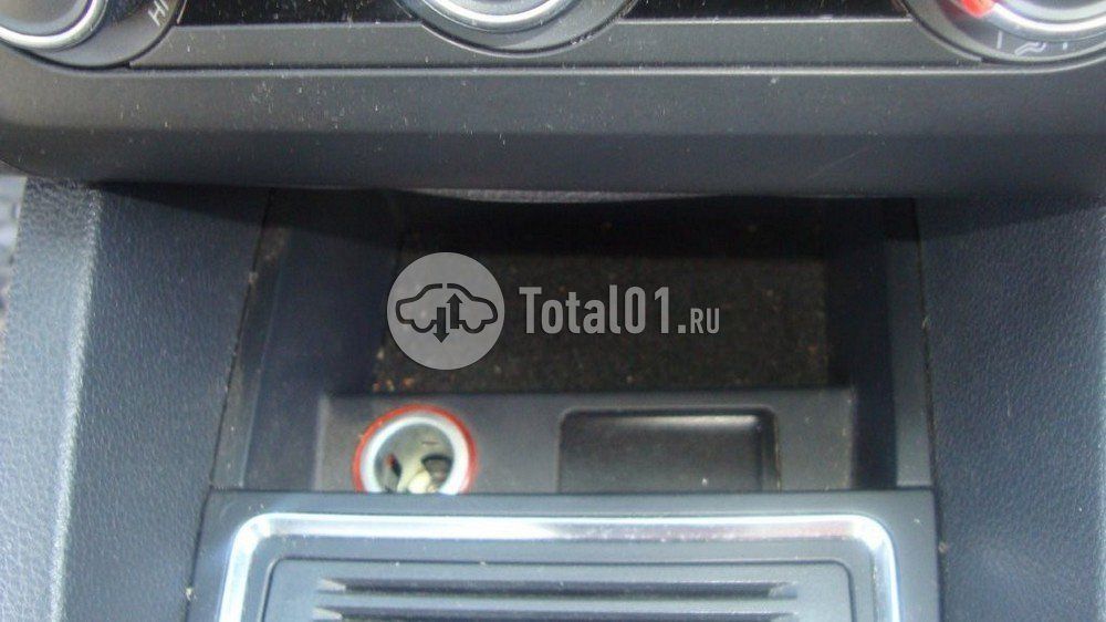 Фото Volkswagen Jetta 46