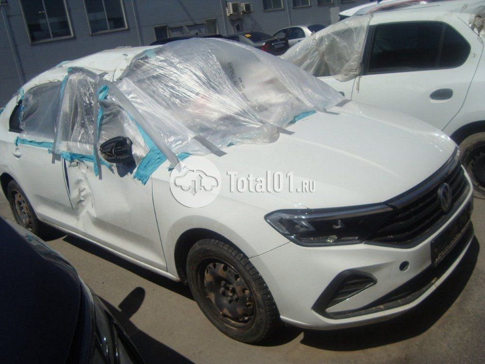 Фото Volkswagen Polo 10