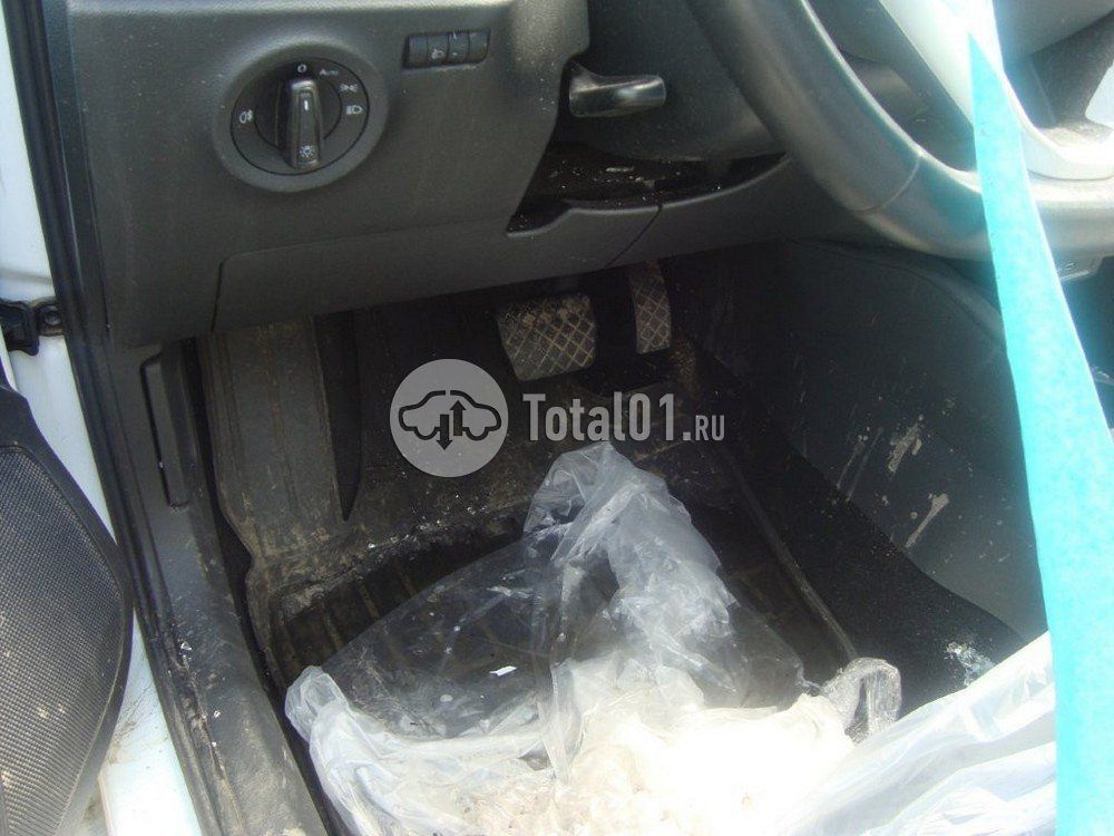 Фото Volkswagen Polo 30