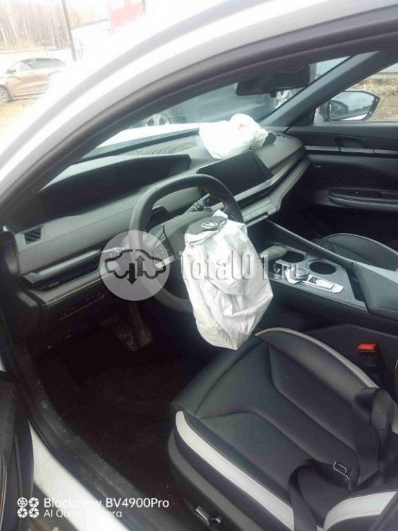 Фото Changan UNI-V 60