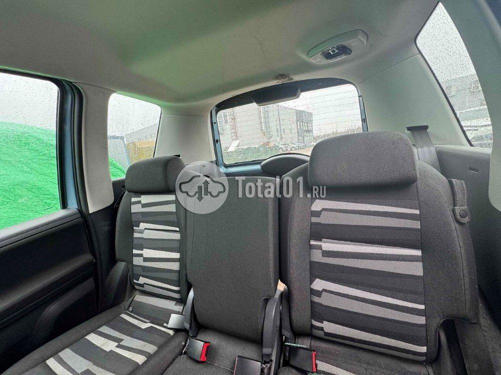 Фото Skoda Roomster 92