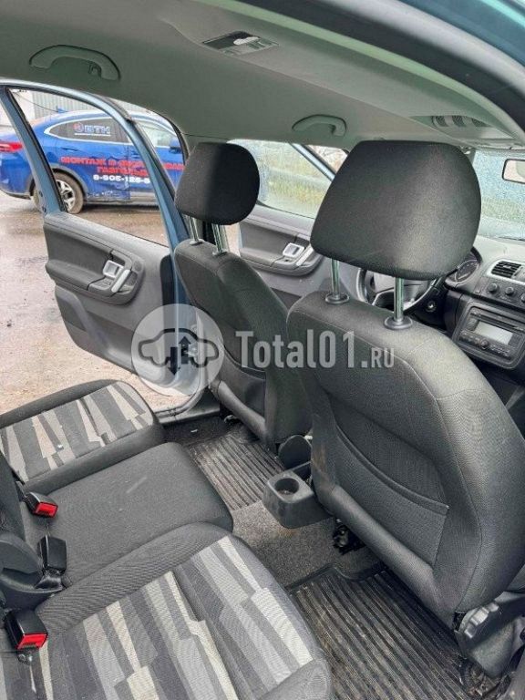Фото Skoda Roomster 106