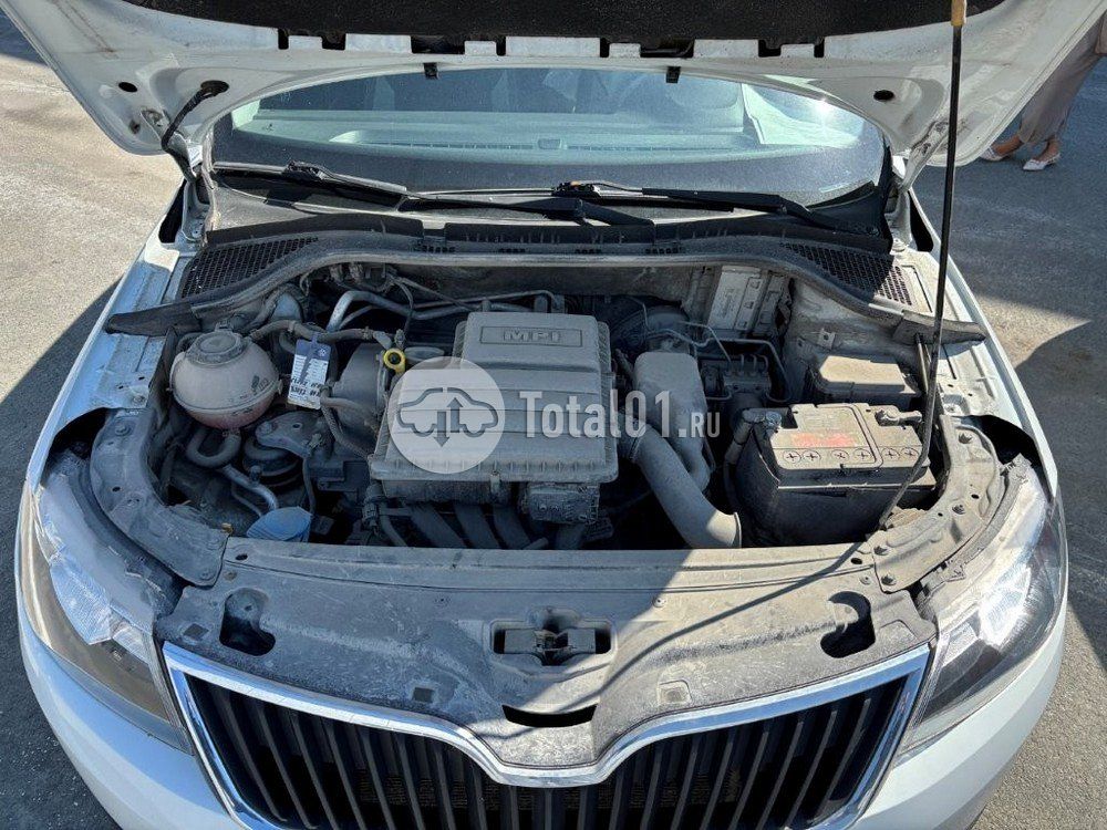 Фото Skoda Rapid 28