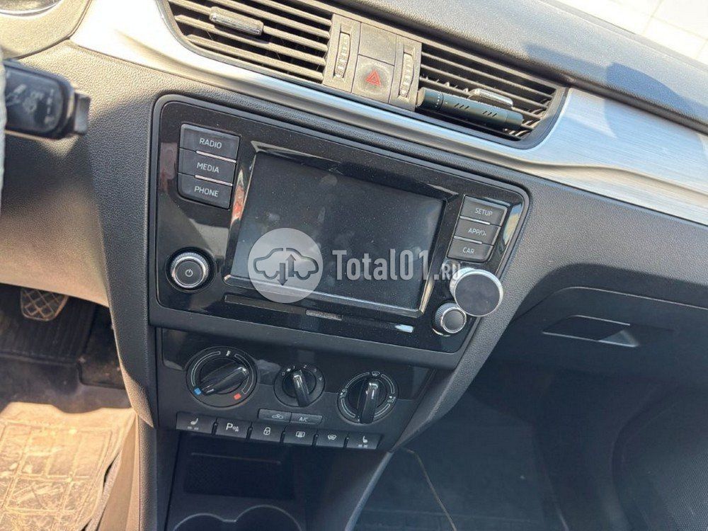 Фото Skoda Rapid 58