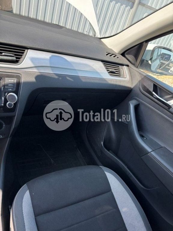 Фото Skoda Rapid 78