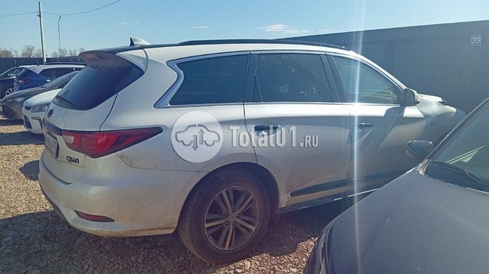 Фото Infiniti QX60 14