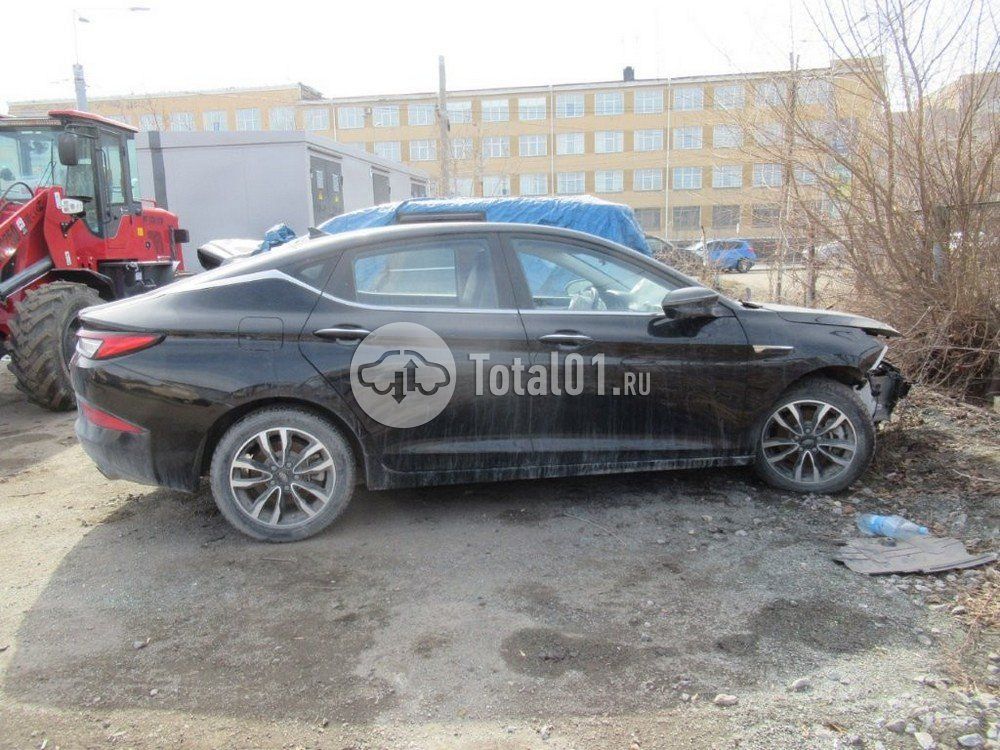 Фото JAC J7 70