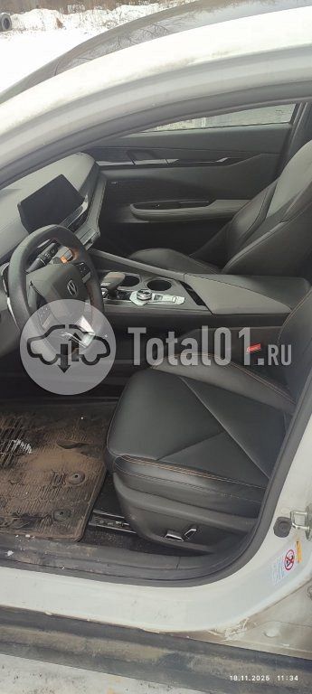 Фото Changan UNI-V 56