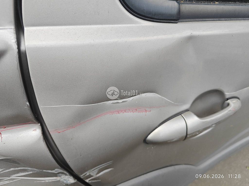 Фото Mazda Tribute 12