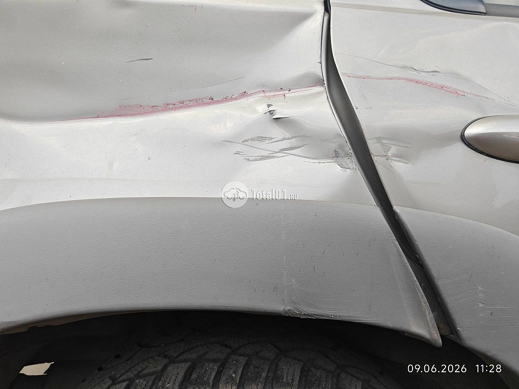 Фото Mazda Tribute 22