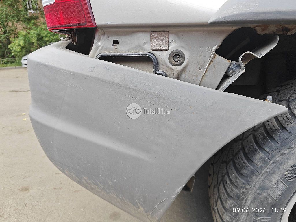 Фото Mazda Tribute 26