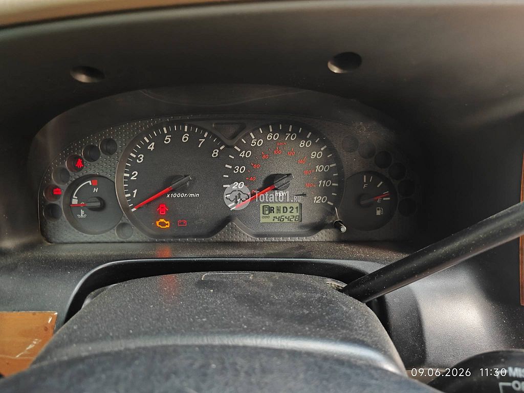 Фото Mazda Tribute 44