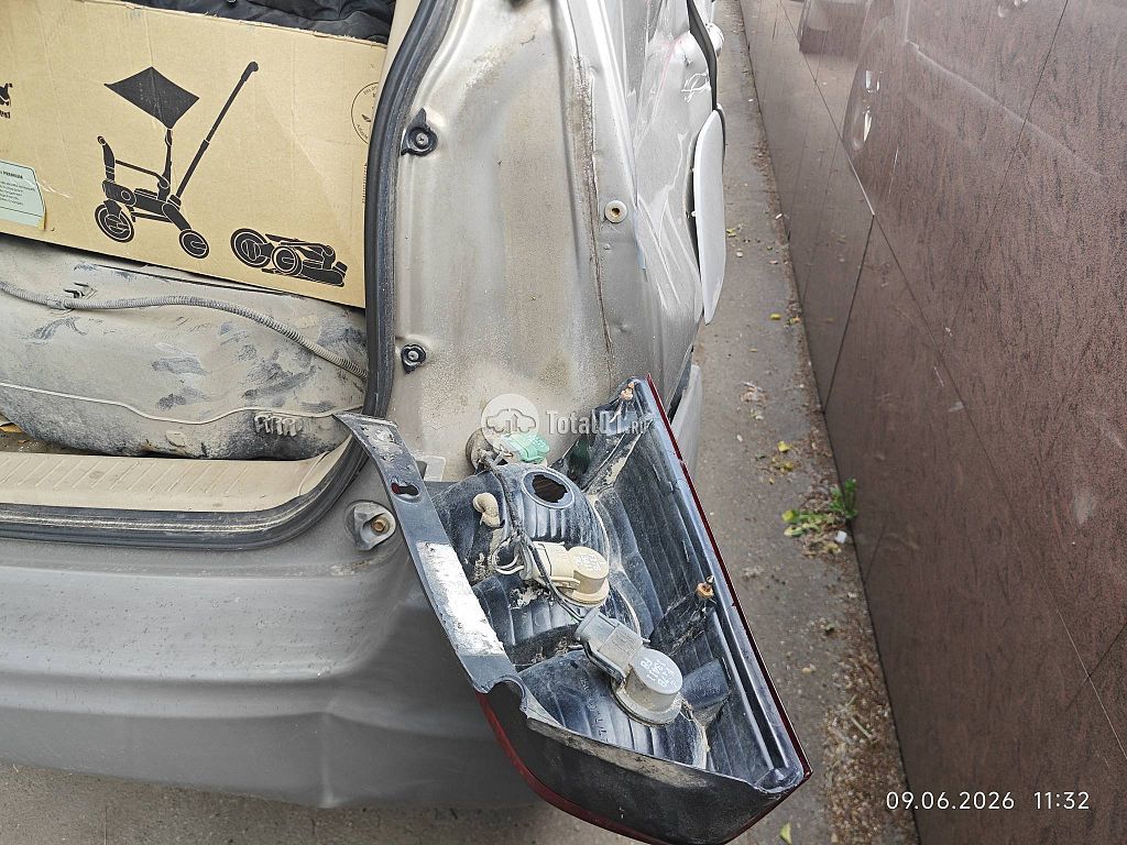 Фото Mazda Tribute 50
