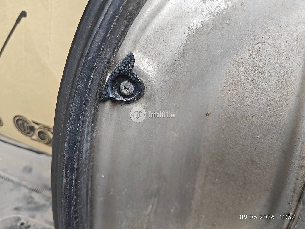 Фото Mazda Tribute 52