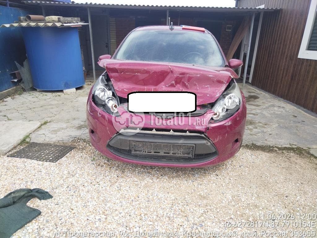 Фото Ford Fiesta 4