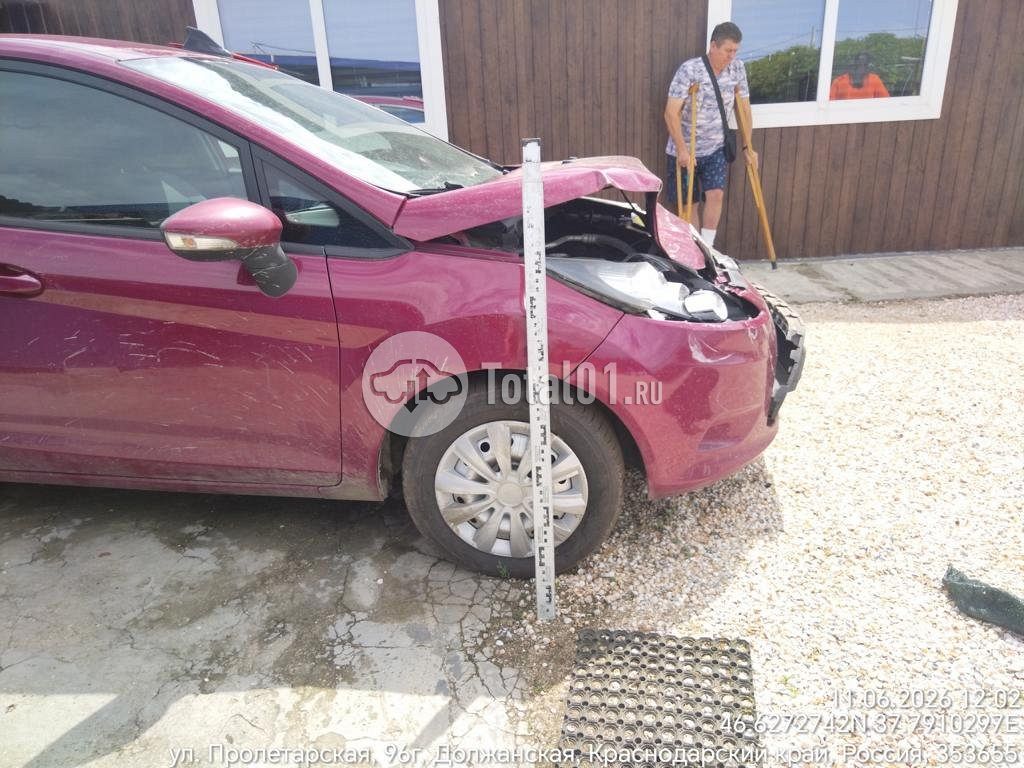 Фото Ford Fiesta 14
