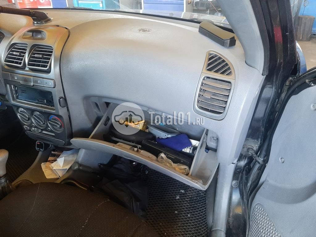 Фото Hyundai Accent 62