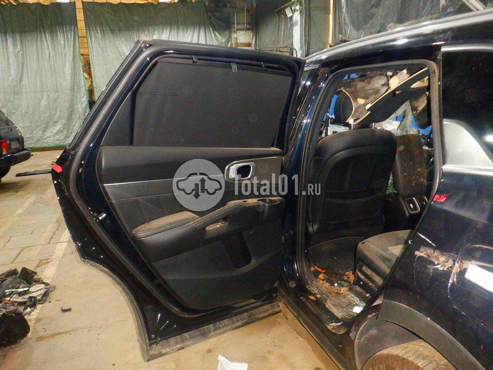 Фото KIA Sorento 46