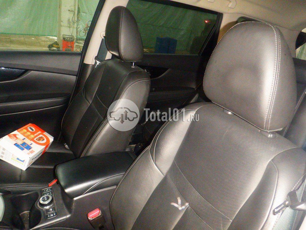 Фото Nissan X-Trail 100