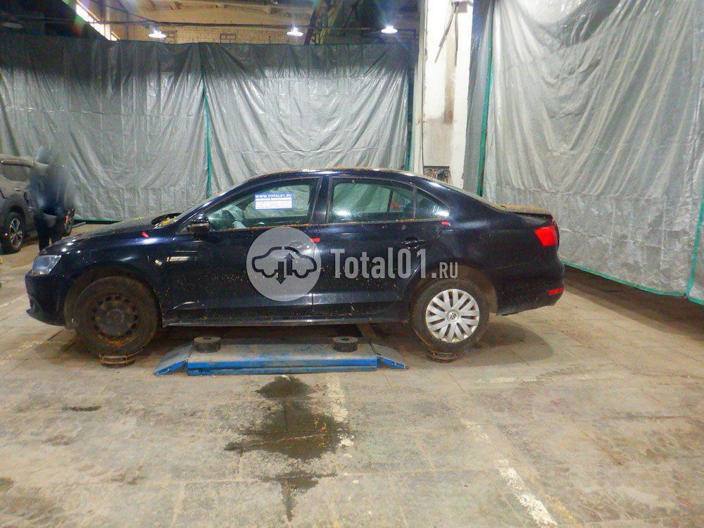 Фото Volkswagen Jetta 8