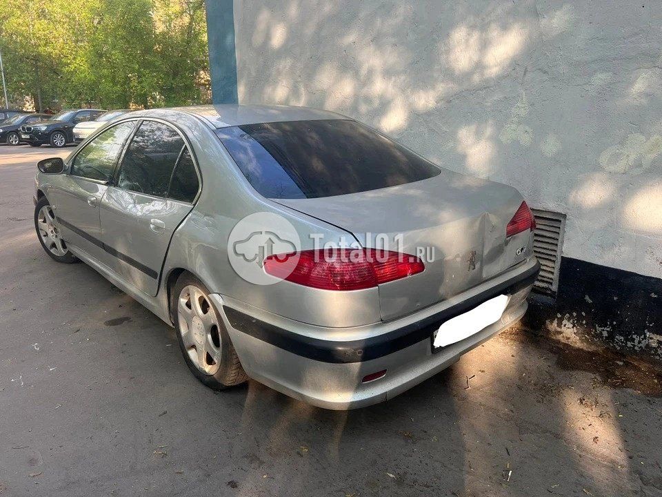 Фото Peugeot 607 6
