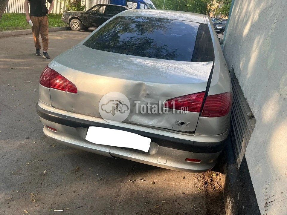 Фото Peugeot 607 8