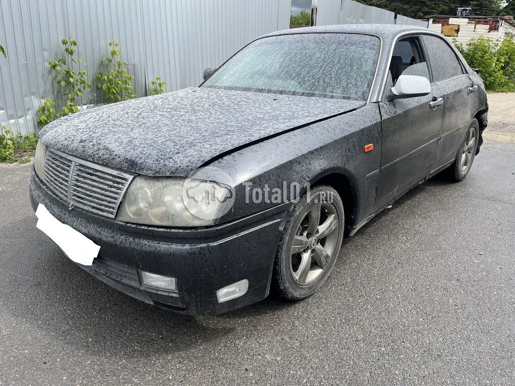 Фото Nissan Gloria 4
