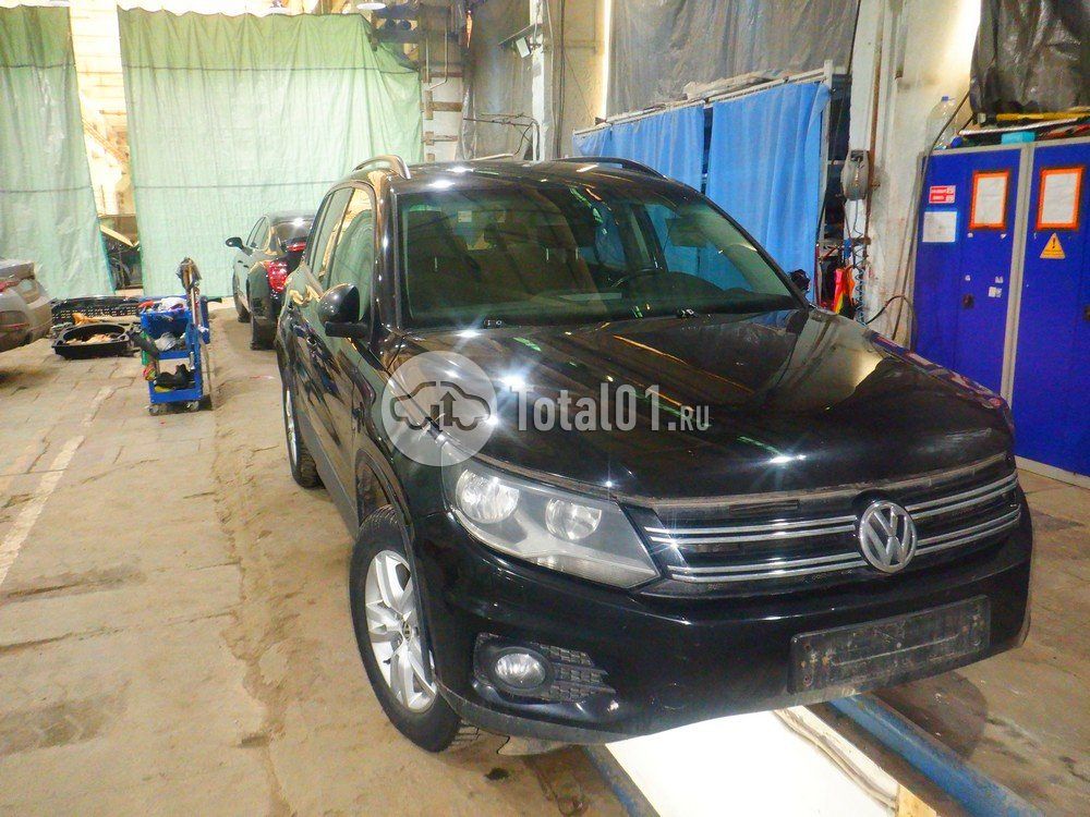Фото Volkswagen Tiguan 14