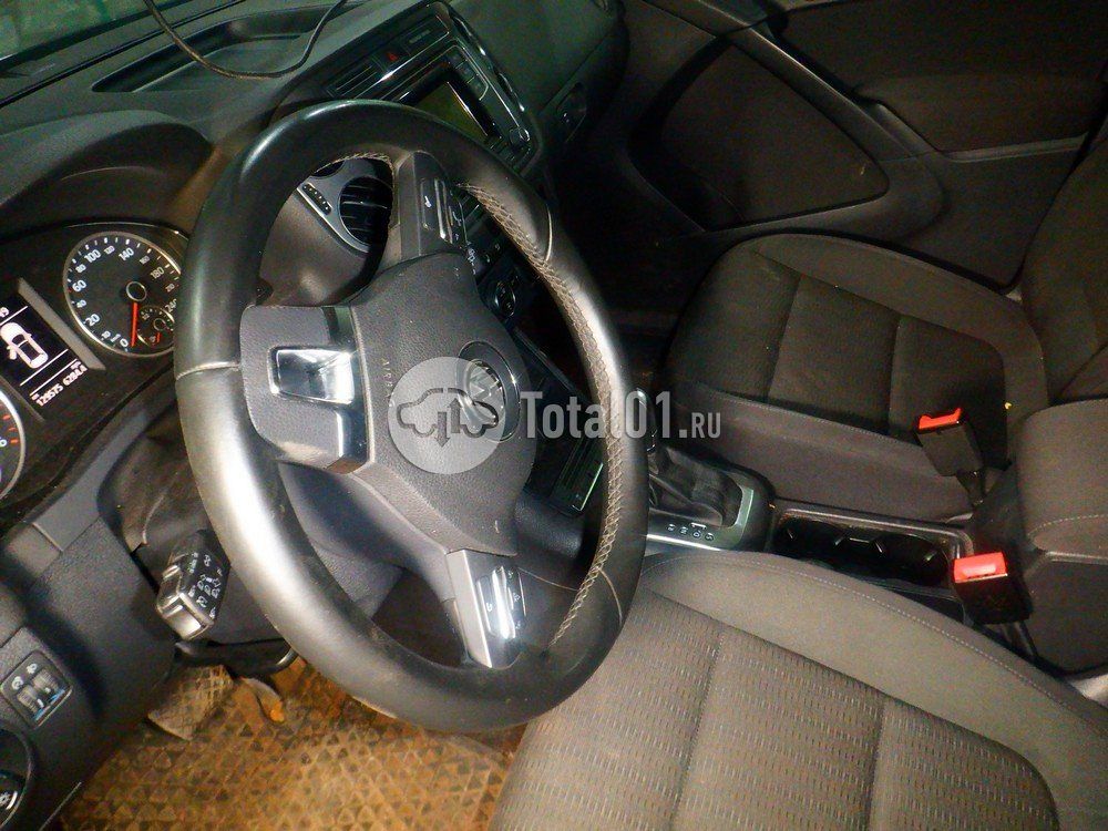 Фото Volkswagen Tiguan 100