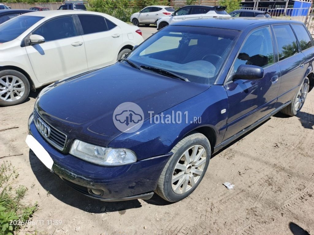 Фото Audi A4 4
