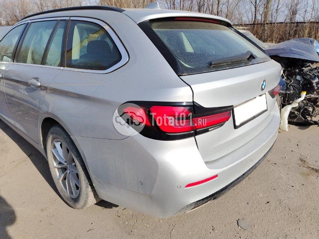 Фото BMW 5 серия 2