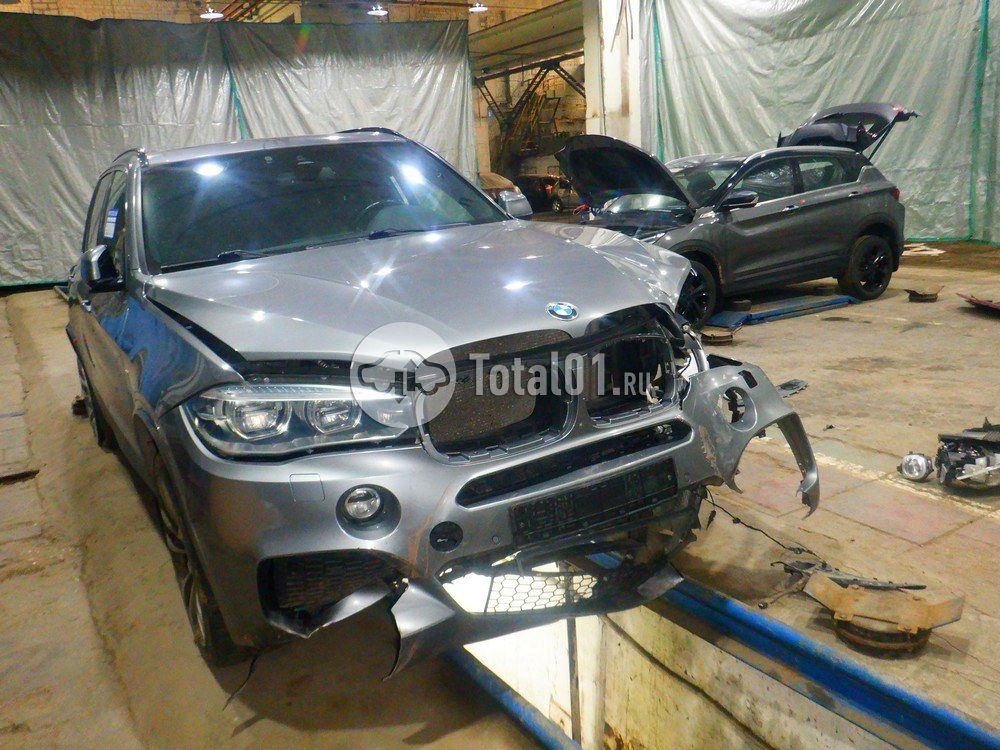 Фото BMW X5 14