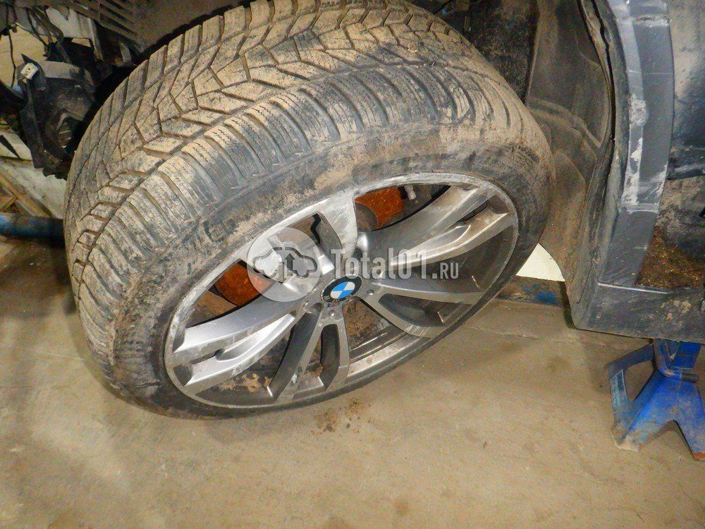 Фото BMW X5 32