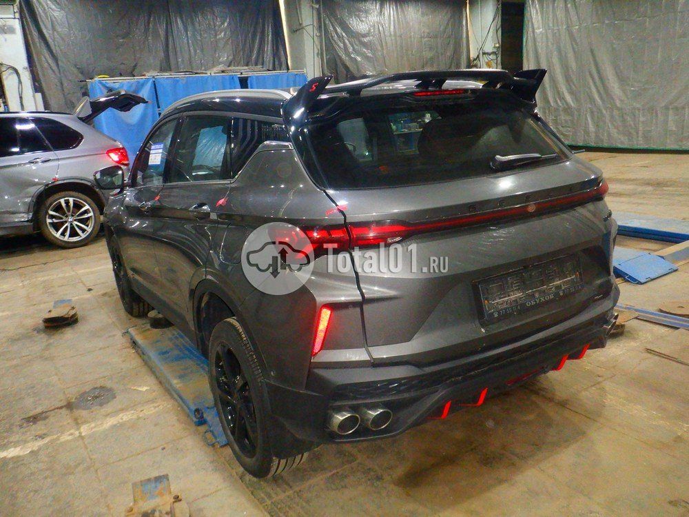 Фото Geely Coolray 8