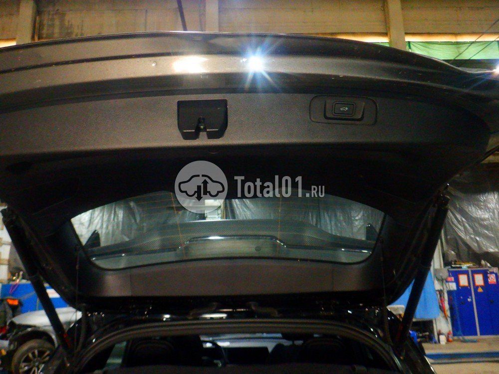 Фото Geely Coolray 60