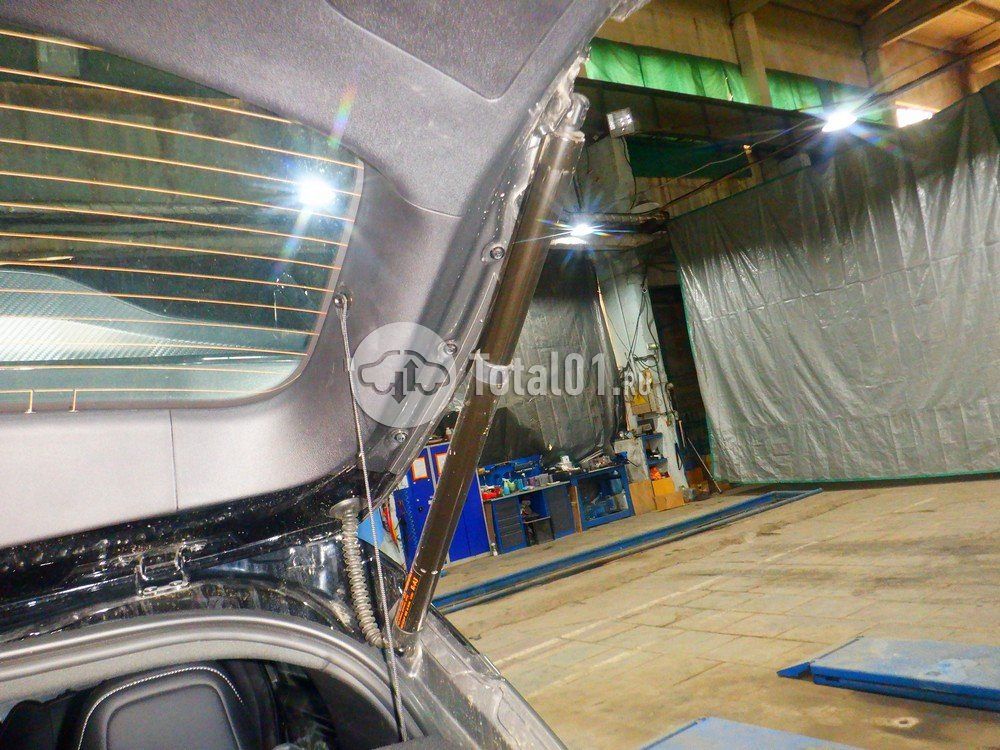 Фото Geely Coolray 64