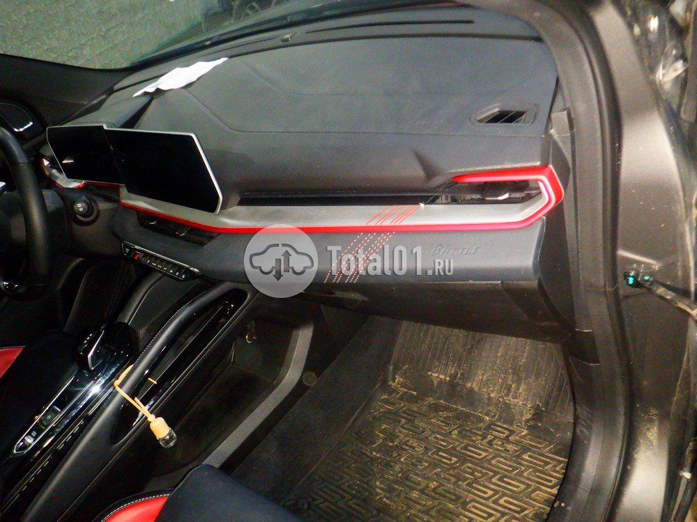 Фото Geely Coolray 84