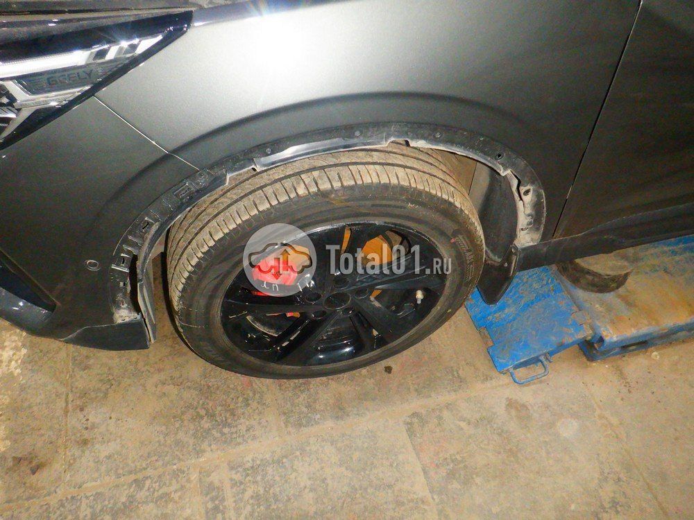 Фото Geely Coolray 130