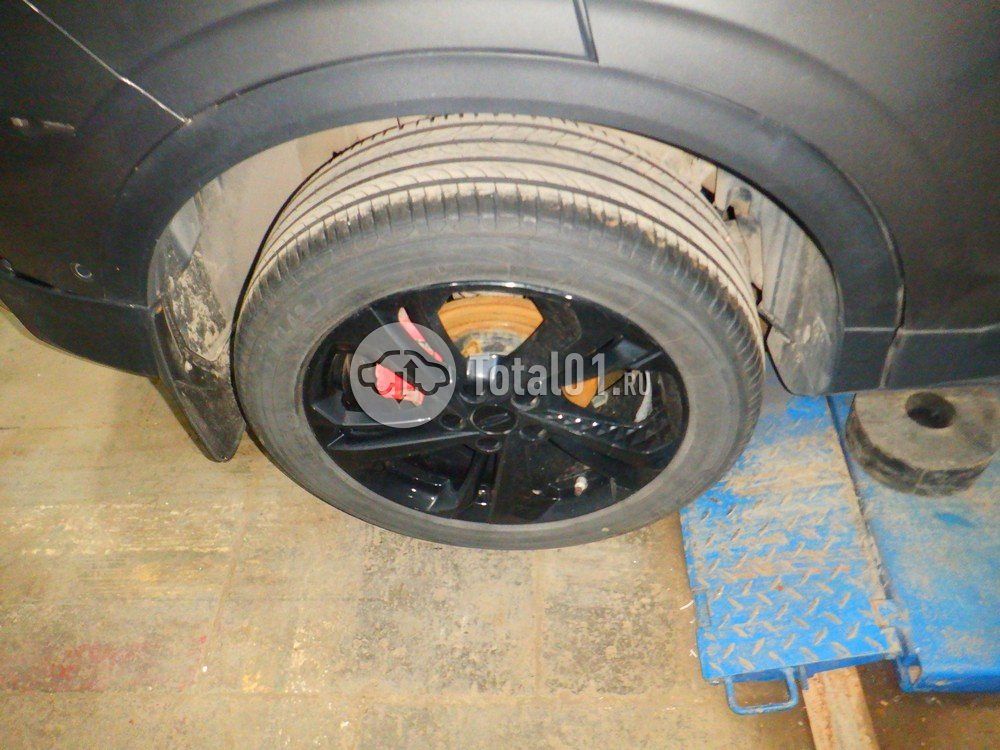 Фото Geely Coolray 168