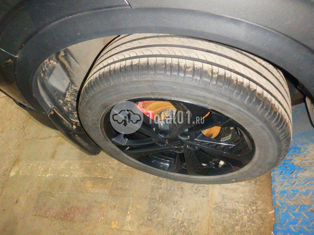Фото Geely Coolray 170
