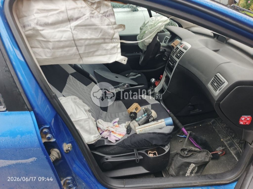 Фото Peugeot 307 32