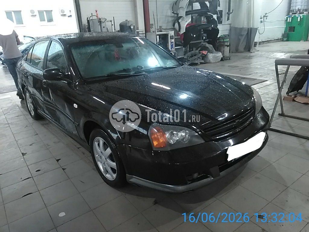 Фото Chevrolet Evanda 2