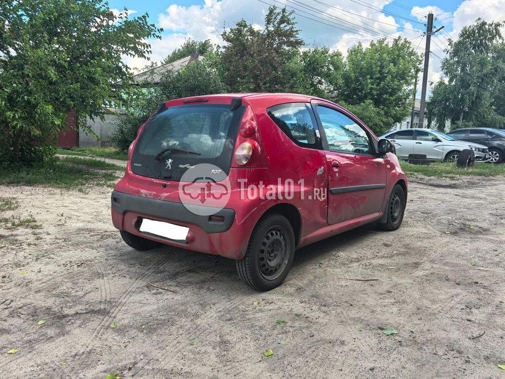 Фото Peugeot 107 8