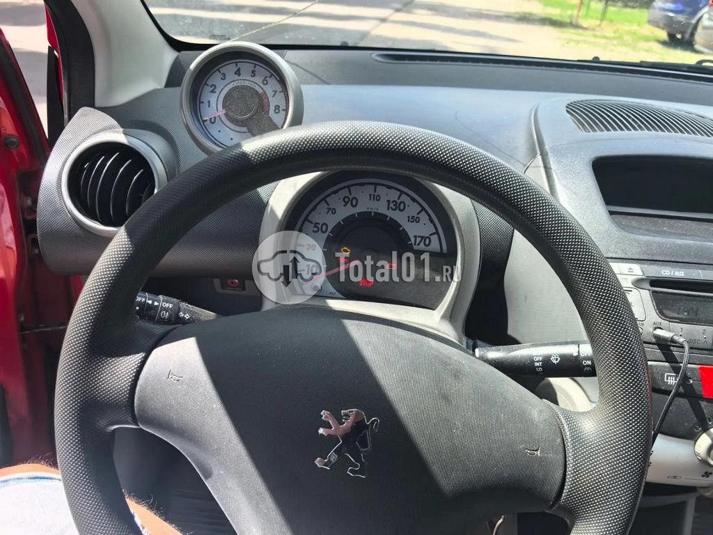 Фото Peugeot 107 22