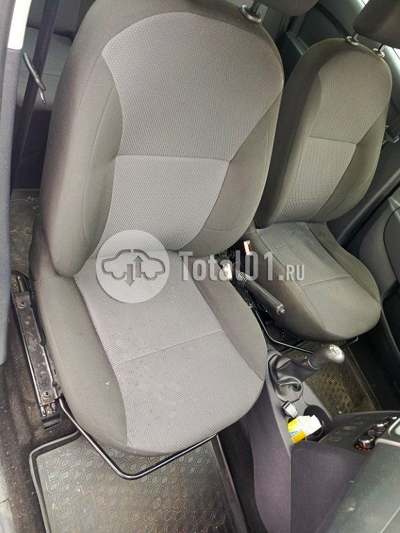 Фото Renault Logan 14