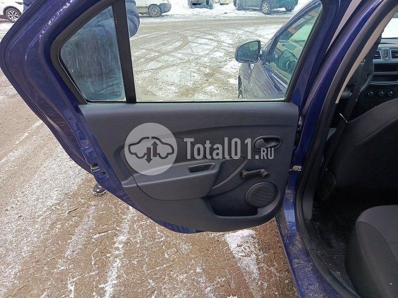 Фото Renault Logan 16