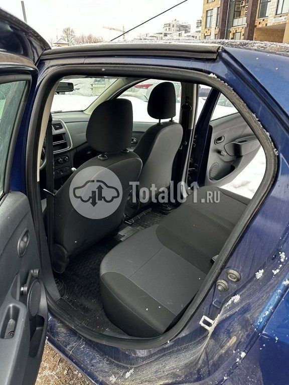 Фото Renault Logan 58