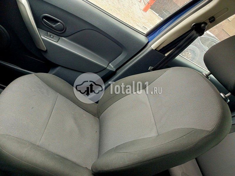 Фото Renault Logan 18